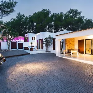 villa-can-mass-architect-country-villa.ibizaislandhotels.net/